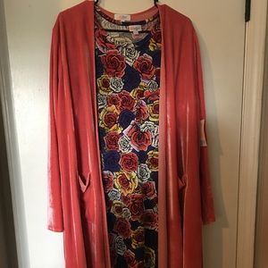 NWT Lularoe Velvet Sarah!